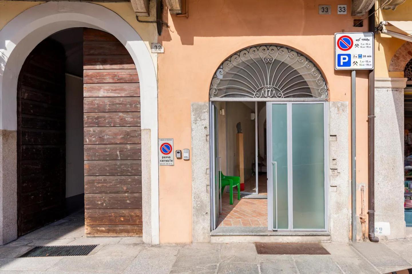 Loft 33 Appartement Piacenza Buitenkant foto